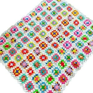 Granny Square Afghan Throw Crochet Blanket Granny core White Multicolor 48 X 36”